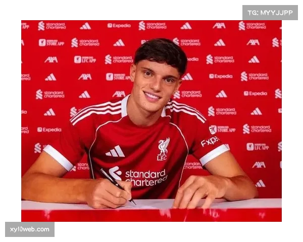 卢卡雷利:莱奥尼具备成为世界级中卫潜力 红军签约正是看中这一点 卢卡雷利:莱奥尼具备成为世界级中卫潜力 红军签约正是看中这一点